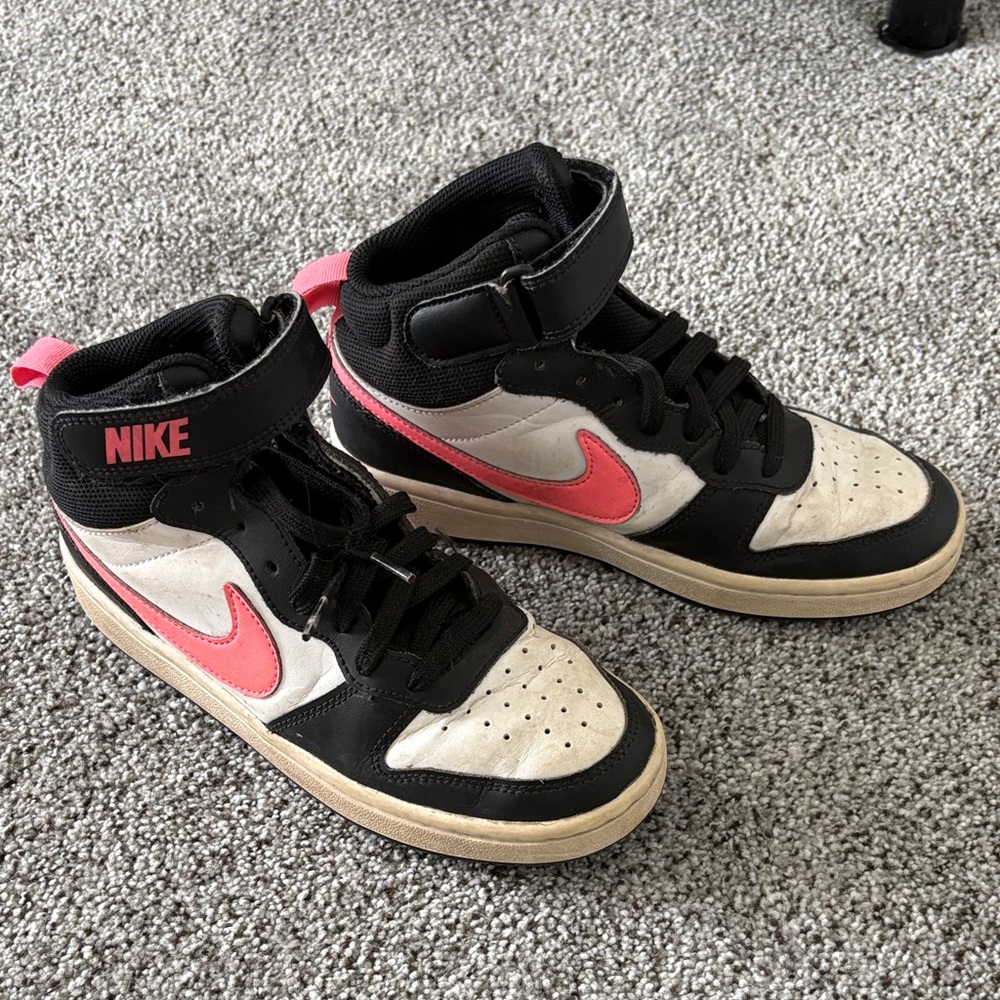 Nike Kids Sneakers - Black, Pink, and White